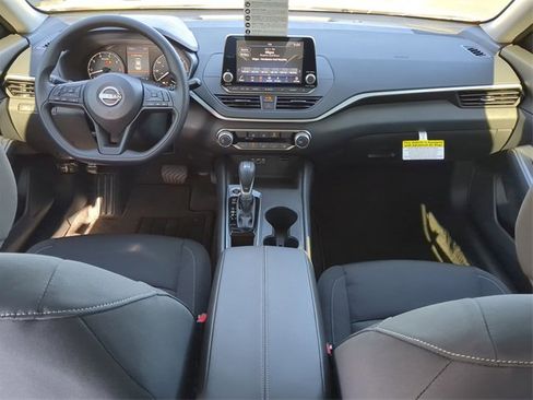 New 2025 Nissan Altima 2.5 S image 13
