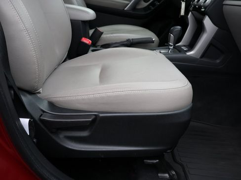 Used 2018 Subaru Forester 2.5i Limited image 10