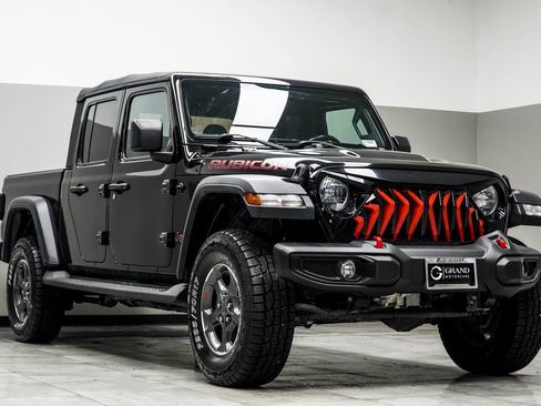 Used 2020 Jeep Gladiator Rubicon w/ Trailer Tow Package image 4