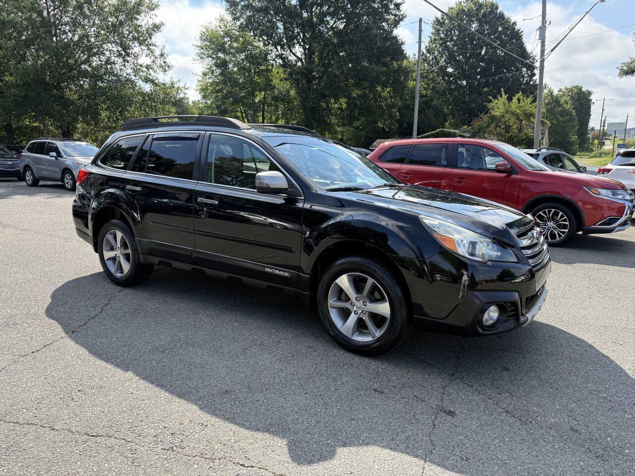 Used 2013 Subaru Outback 2.5i Limited AWD/4WD image 4