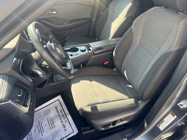 Used 2023 Nissan Rogue SV AWD/4WD image 11