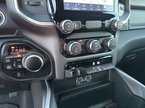 Used 2022 RAM 1500 Big Horn image 35