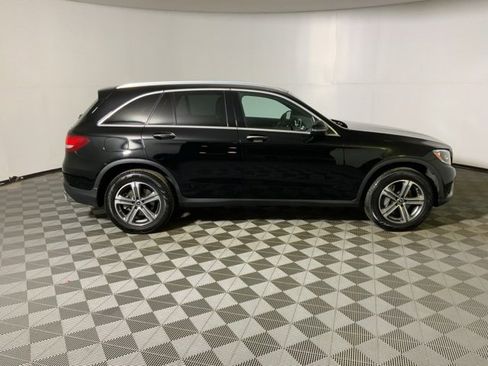 Used 2018 Mercedes-Benz GLC 300 4MATIC image 5