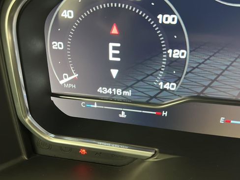 Used 2023 GMC Sierra 1500 AT4 w/ Technology Package image 11