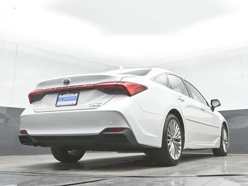 Used 2020 Toyota Avalon Limited w/ Advanced Safety Package image 48