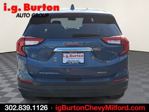 Certified 2024 GMC Terrain SLE image 5