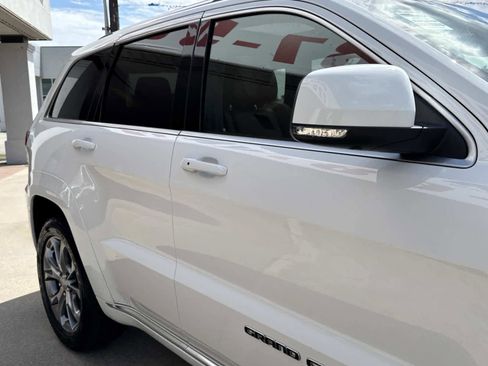 Used 2021 Jeep Grand Cherokee Summit w/ Platinum Series Group image 15