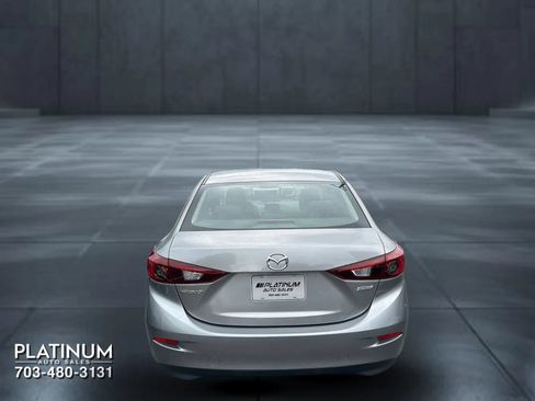 Used 2015 MAZDA MAZDA3 i SV FWD image 7