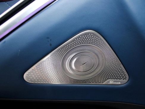 Used 2025 Mercedes-Benz S 580 4MATIC Sedan image 20