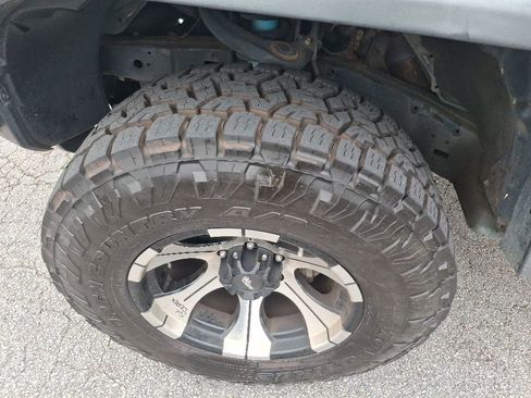 Used 2008 Toyota FJ Cruiser 4WD image 9