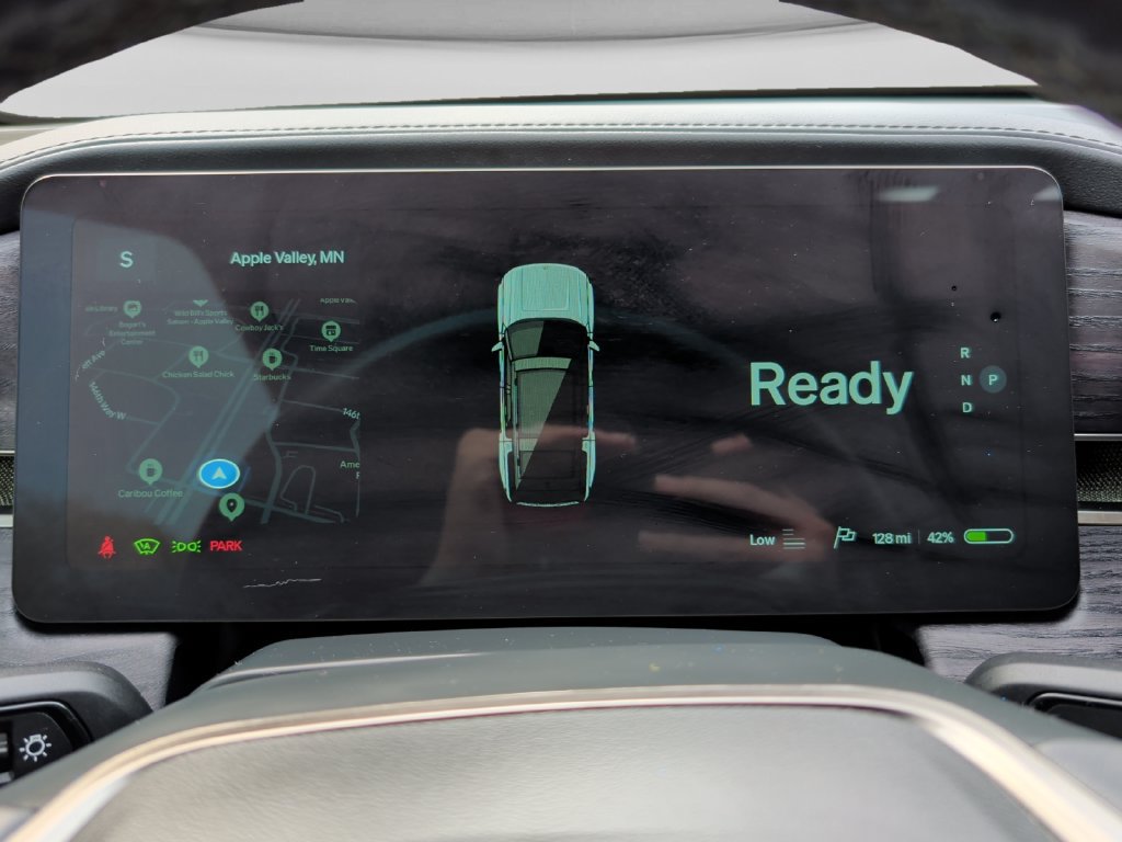 Used 2024 Rivian R1S Adventure Quad AWD/4WD image 10