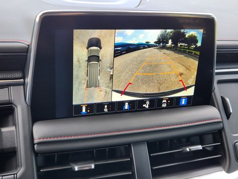 Used 2024 Chevrolet Tahoe RST w/ Luxury Package image 8