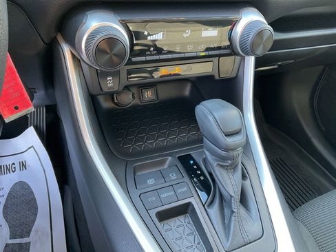 Used 2023 Toyota RAV4 LE image 10