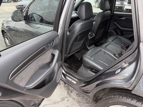 Used 2016 Audi SQ5 Premium Plus w/ Technology Package image 13