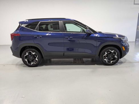 Certified 2024 Kia Seltos EX AWD/4WD image 7