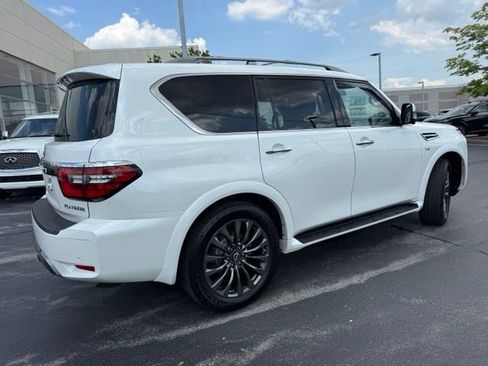 Used 2022 Nissan Armada Platinum AWD/4WD image 8
