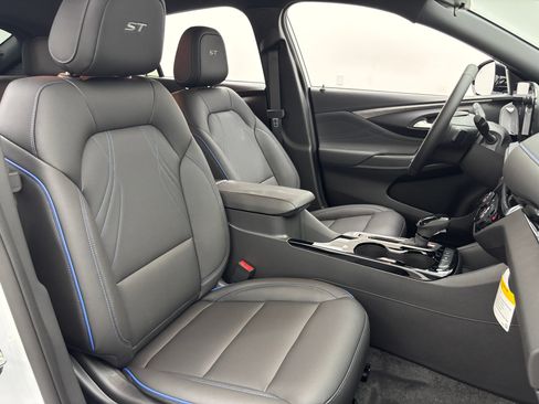 New 2026 Buick Envista Sport Touring w/ Convenience I Package FWD image 30