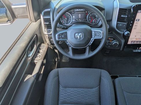 New 2026 RAM 1500 4x4 Crew Cab image 19