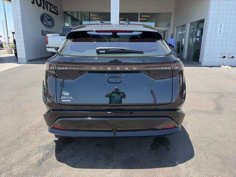 Used 2023 Nissan Ariya FWD image 5