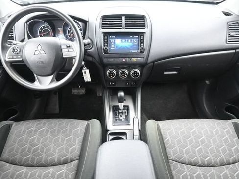 Used 2024 Mitsubishi Outlander Sport ES AWD/4WD image 19