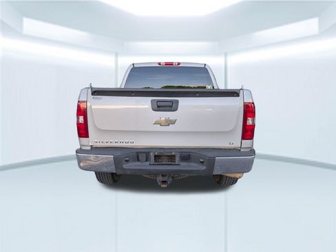 Used 2009 Chevrolet Silverado 1500 LT w/ Power Pack Plus RWD image 2