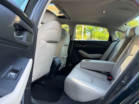 Used 2024 Honda Accord EX image 16