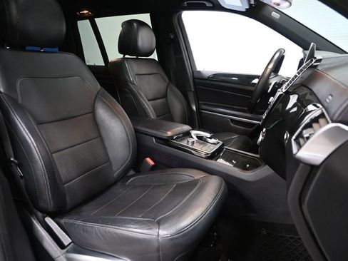 Used 2017 Mercedes-Benz GLS 550 4MATIC w/ Driver Assistance Package image 23