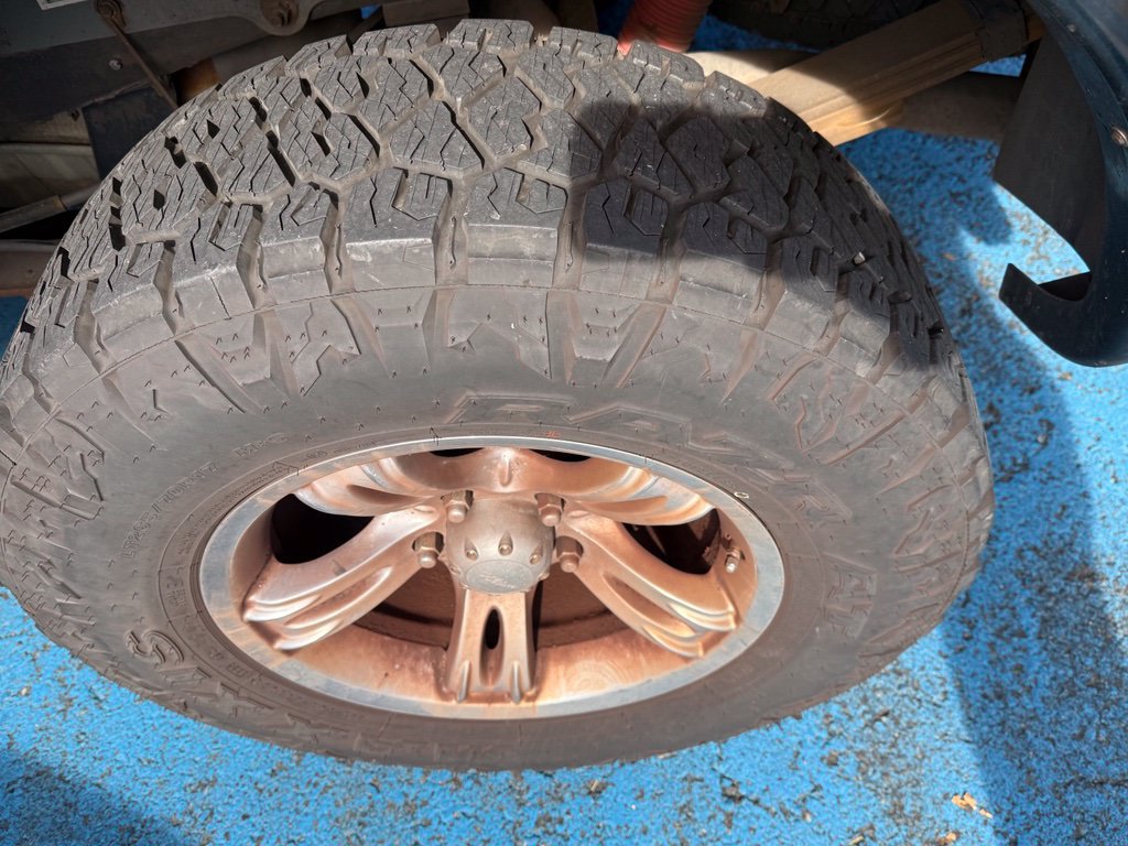 Used 2002 Ford F150 XLT AWD/4WD image 3