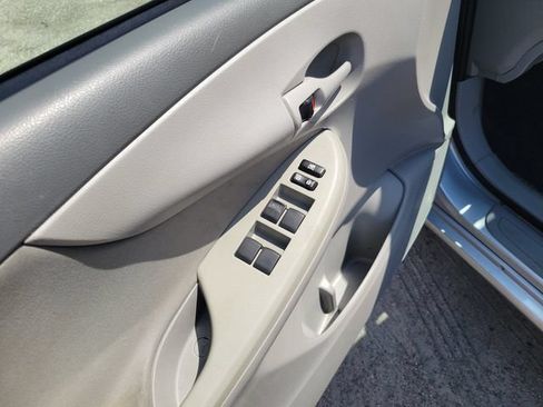Used 2009 Toyota Corolla LE FWD image 16