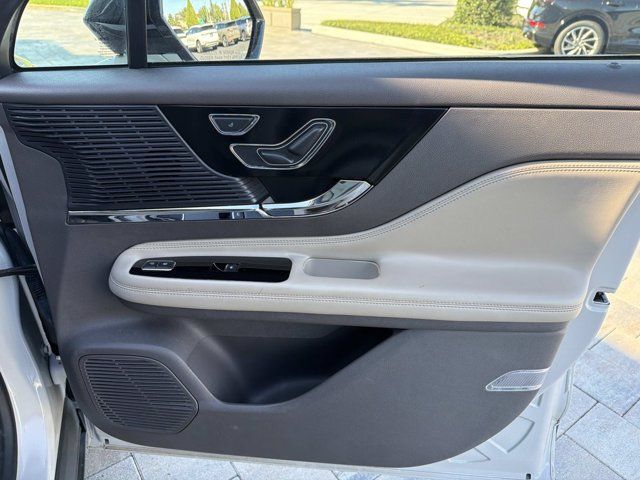 Used 2020 Lincoln Corsair FWD image 18