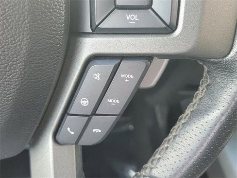 Used 2020 Ford F150 Raptor image 17