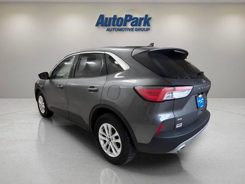 Used 2022 Ford Escape SE w/ Convenience Package image 5