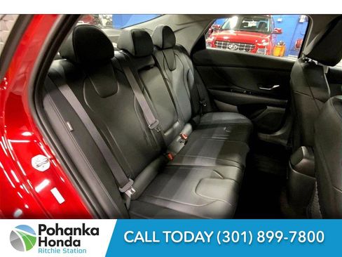 Used 2024 Hyundai Elantra Limited image 20