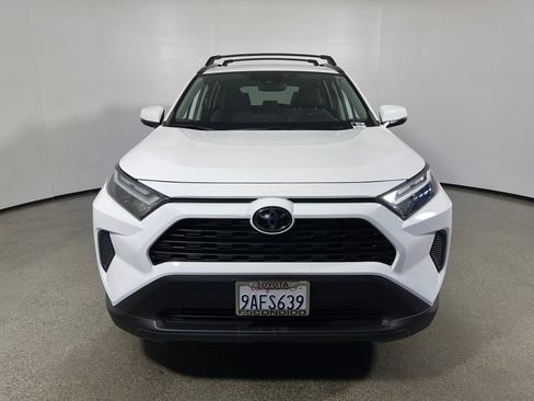 Certified 2022 Toyota RAV4 XLE w/ Convenience Package image 8