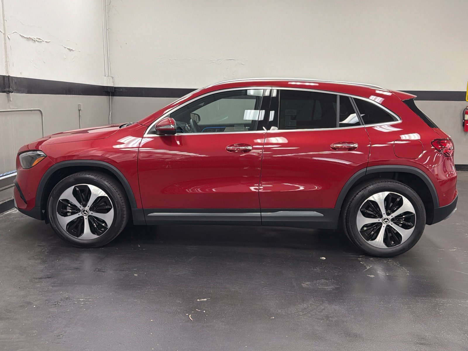 Certified 2026 Mercedes-Benz GLA 250 image 5