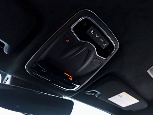 Used 2025 Lotus Emira image 78