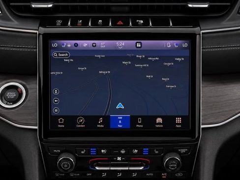 Used 2022 Jeep Grand Cherokee L Limited w/ Luxury Tech Group II AWD/4WD image 44
