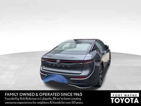 Used 2023 Toyota Crown XLE image 8