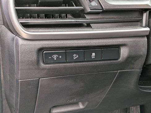 Used 2023 Kia Telluride S image 15