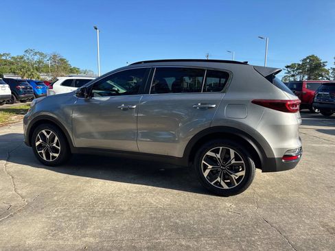 Used 2022 Kia Sportage EX w/ EX Technology Package FWD image 5