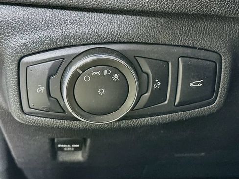 Used 2018 Lincoln MKC Select w/ Select Plus Package AWD/4WD image 13