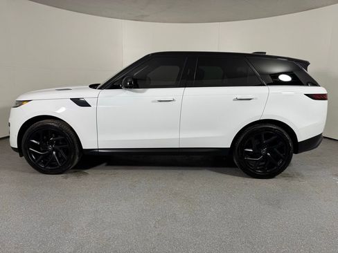 Used 2023 Land Rover Range Rover Sport SE image 10