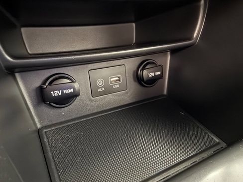 Used 2018 Hyundai Kona SE image 27