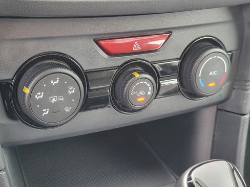 Used 2019 Subaru Crosstrek 2.0i Premium image 23