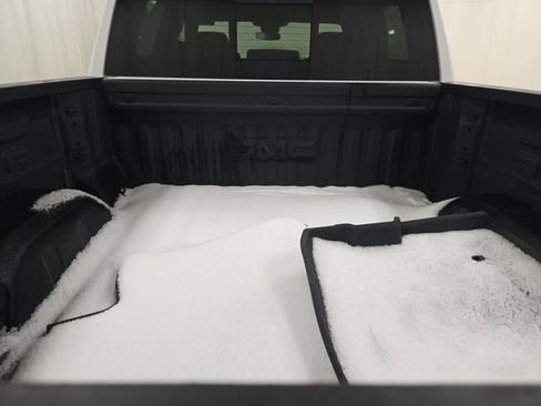 Used 2024 GMC Sierra 1500 Elevation w/ Elevation Premium Package image 15