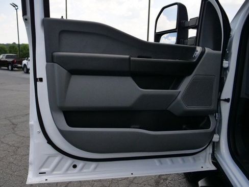 Used 2023 Ford F350 XL w/ 360-Degree Camera Package AWD/4WD image 25