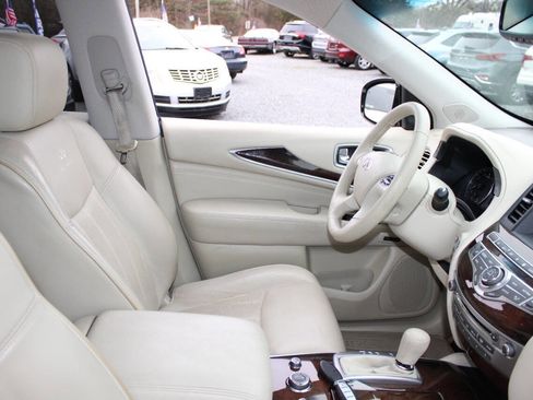 Used 2013 INFINITI JX35 FWD w/ Premium Pkg image 11