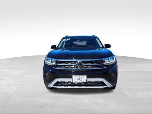 Certified 2023 Volkswagen Atlas SE w/ Panoramic Sunroof Package AWD/4WD image 2