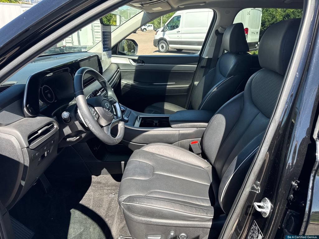 Certified 2024 Hyundai Palisade SEL w/ Premium Package AWD/4WD image 12