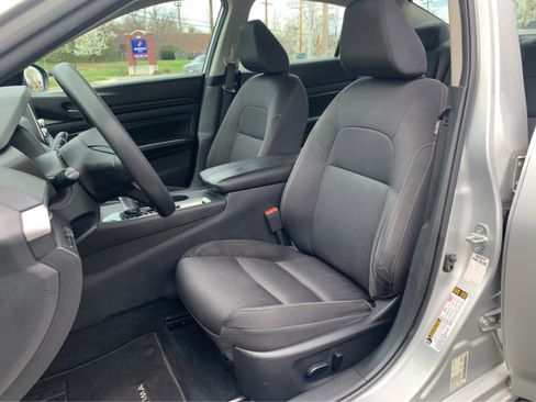 Used 2020 Nissan Altima 2.5 S FWD image 12